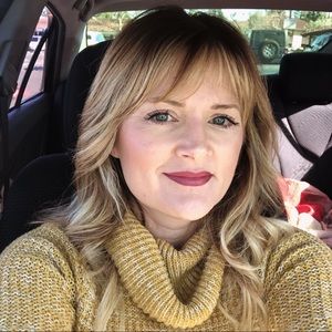 Meet your Posher, Sandra